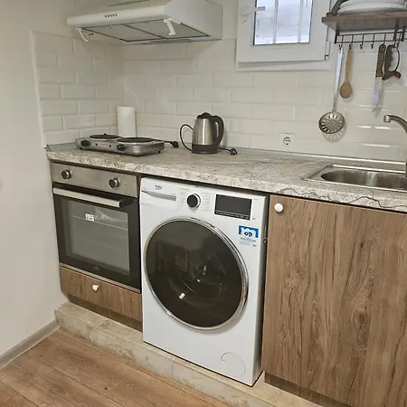 гарсониера за гости на град бургас. Burgas